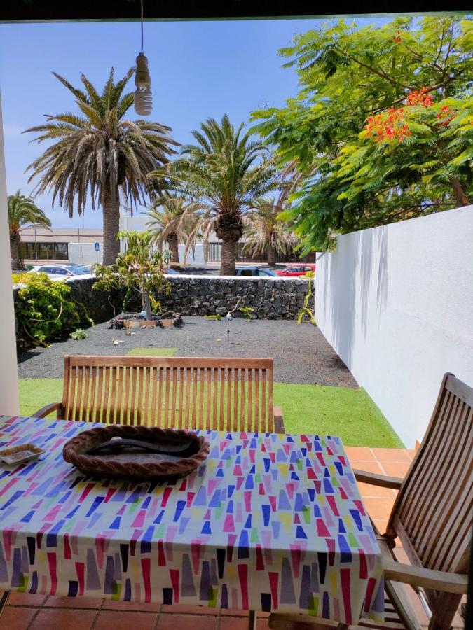 Casa Palmeras Costa Costa Teguise Exterior foto